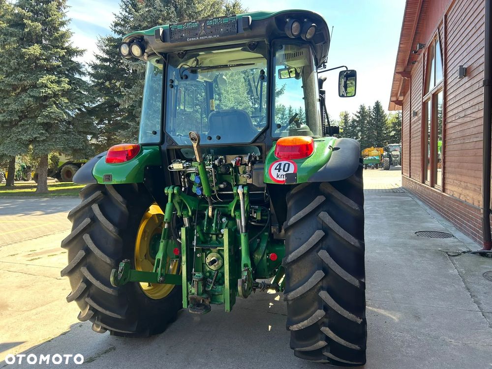 John Deere 5085M - 21