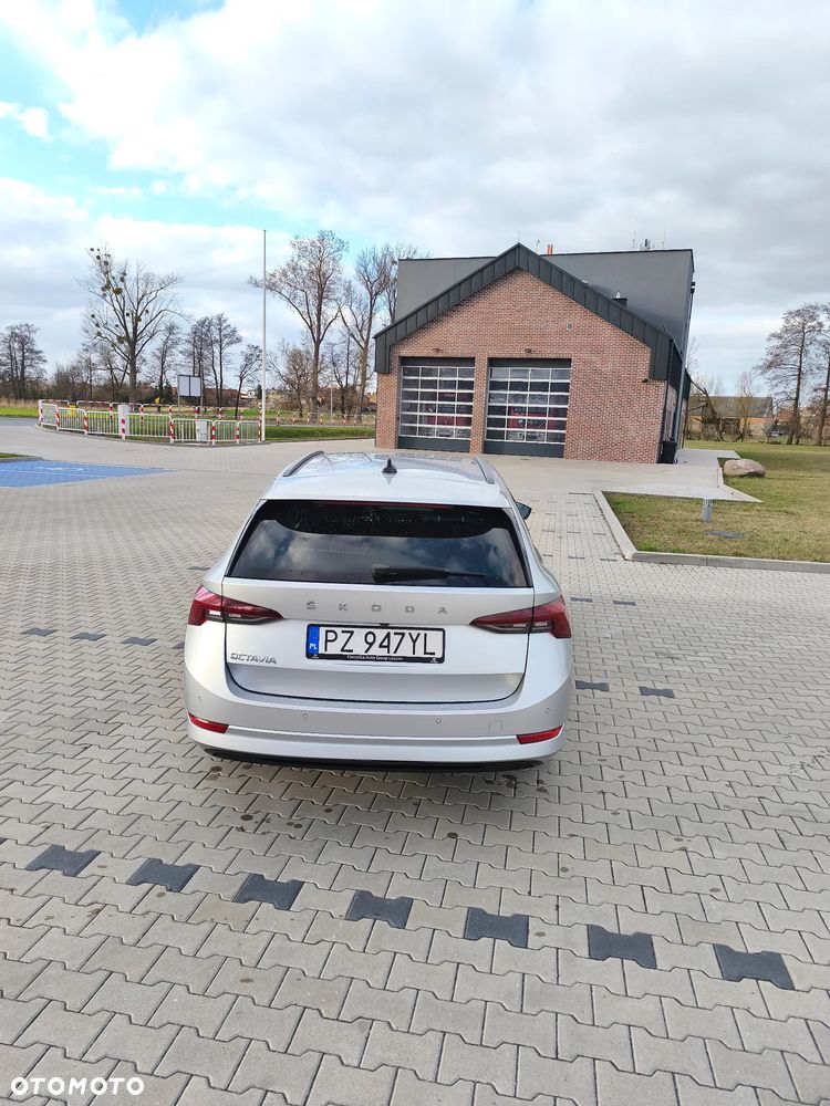 Skoda Octavia 1.5 TSI ACT Ambition - 10