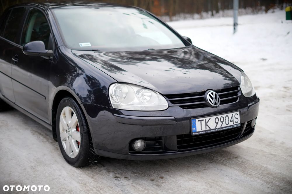 Volkswagen Golf - 5
