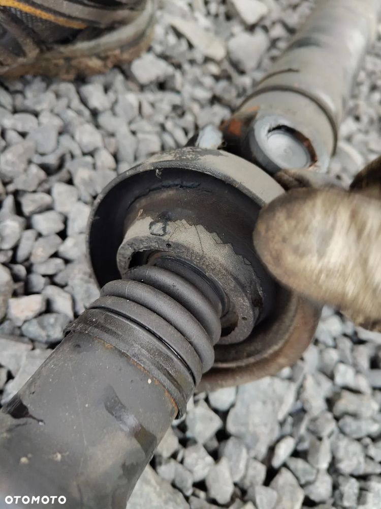 MERCEDES W209 CLK 3.2 v6 WAŁ NAPĘDOWY 2034105806 Benzyna - 7