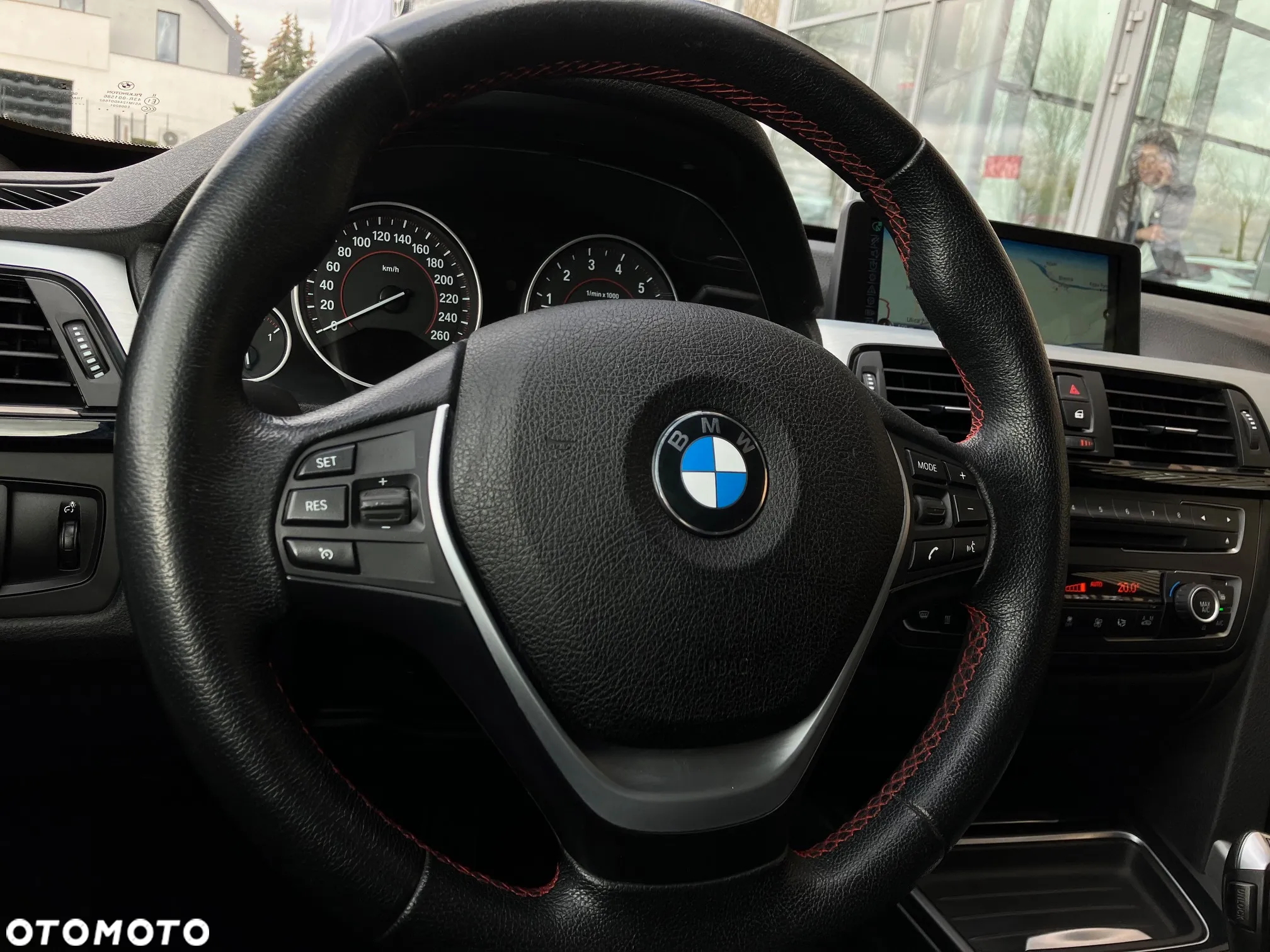 BMW 3GT - 24