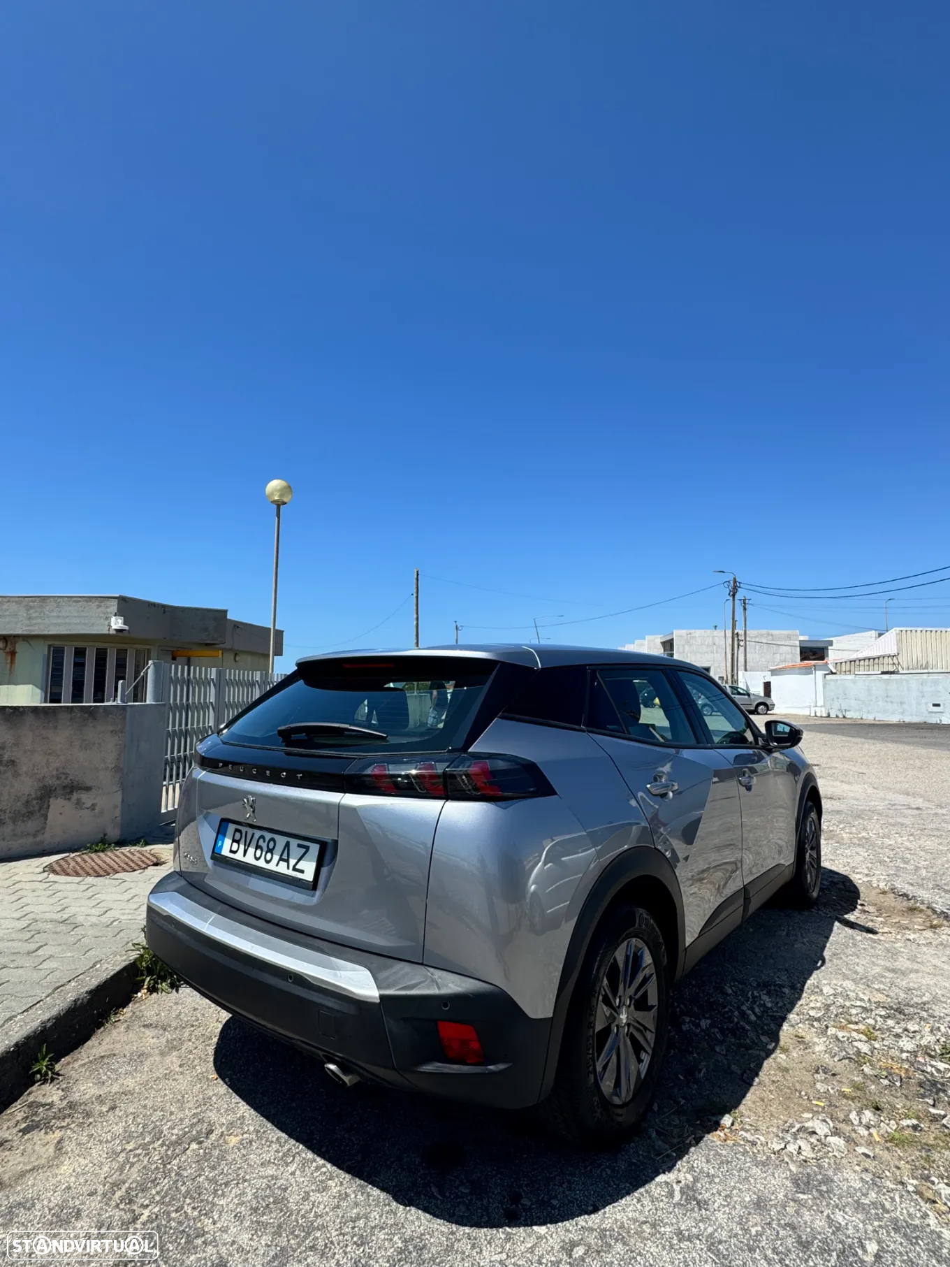 Peugeot 2008 1.5 BlueHDi Allure - 2