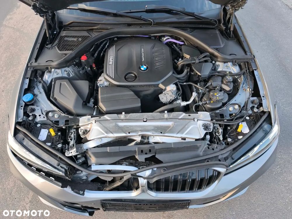 BMW Seria 3 318d Advantage - 37