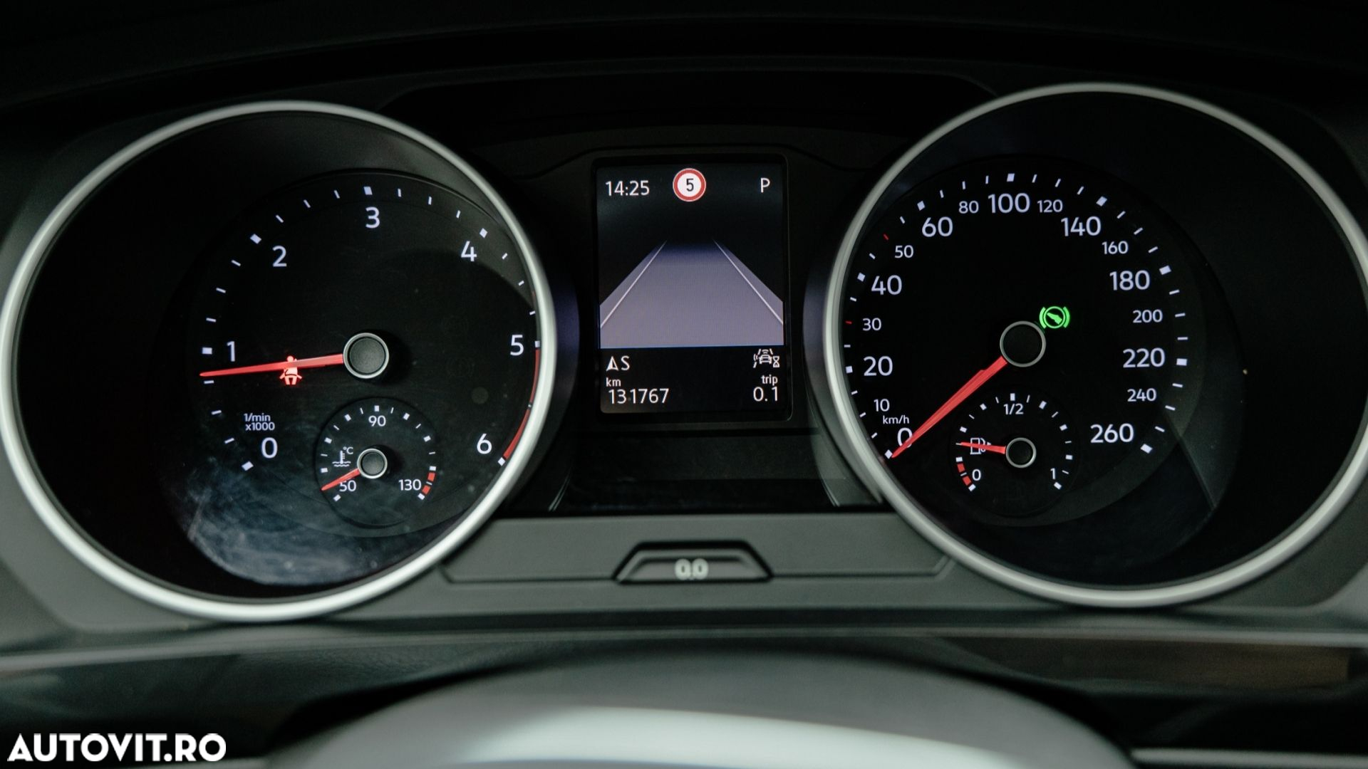 Volkswagen Tiguan 2.0 TDI DSG Life - 22