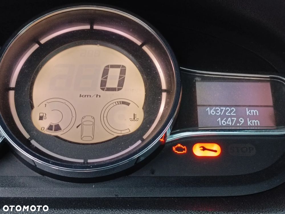 Renault Megane 2.0 dCi Dynamique - 9