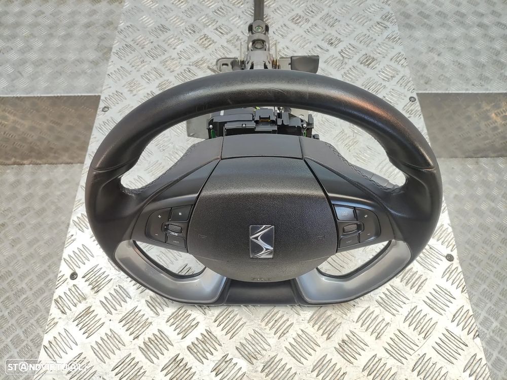 Volante Completo Em Pele Flat Bottom Citroen DS5 - 5