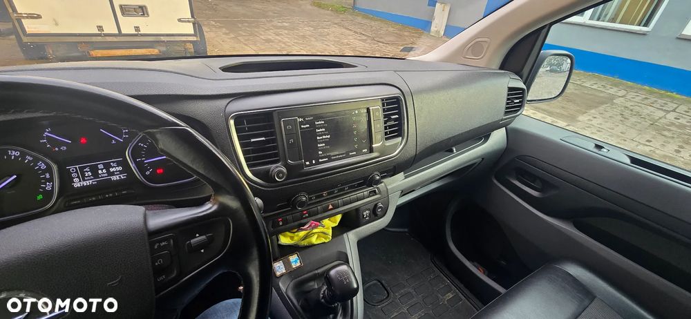 Opel Vivaro - 14