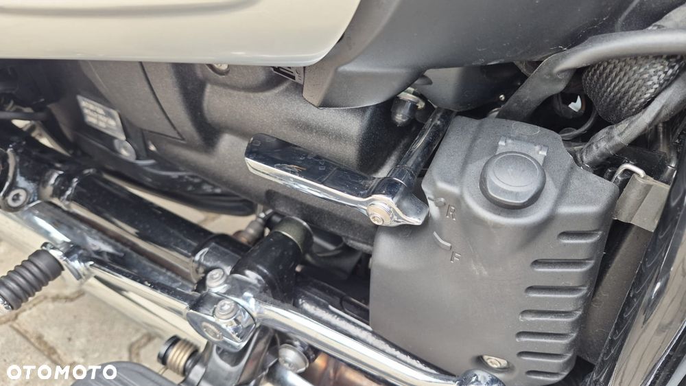BMW R - 33