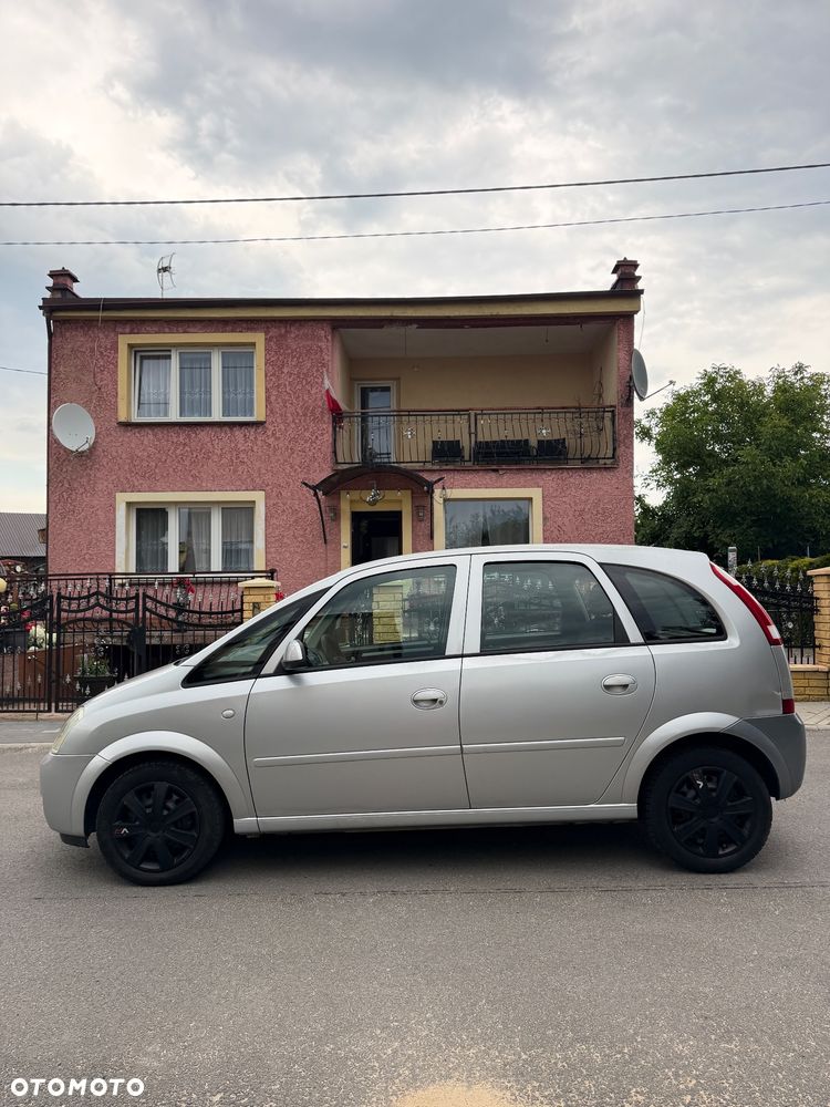 Opel Meriva 1.6 16V Essentia - 3