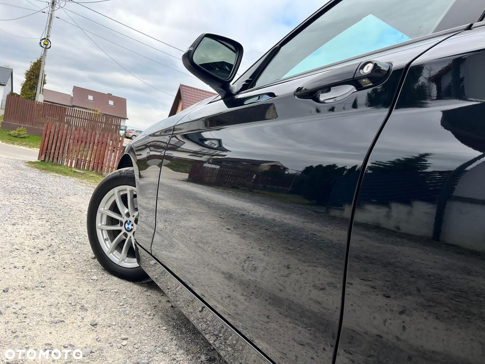 BMW Seria 1 118i - 13