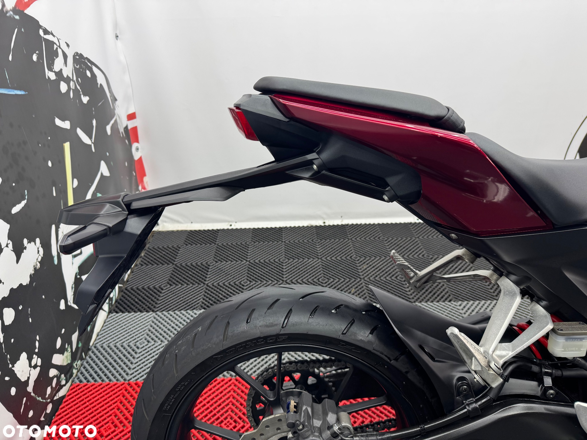 Honda CB - 28