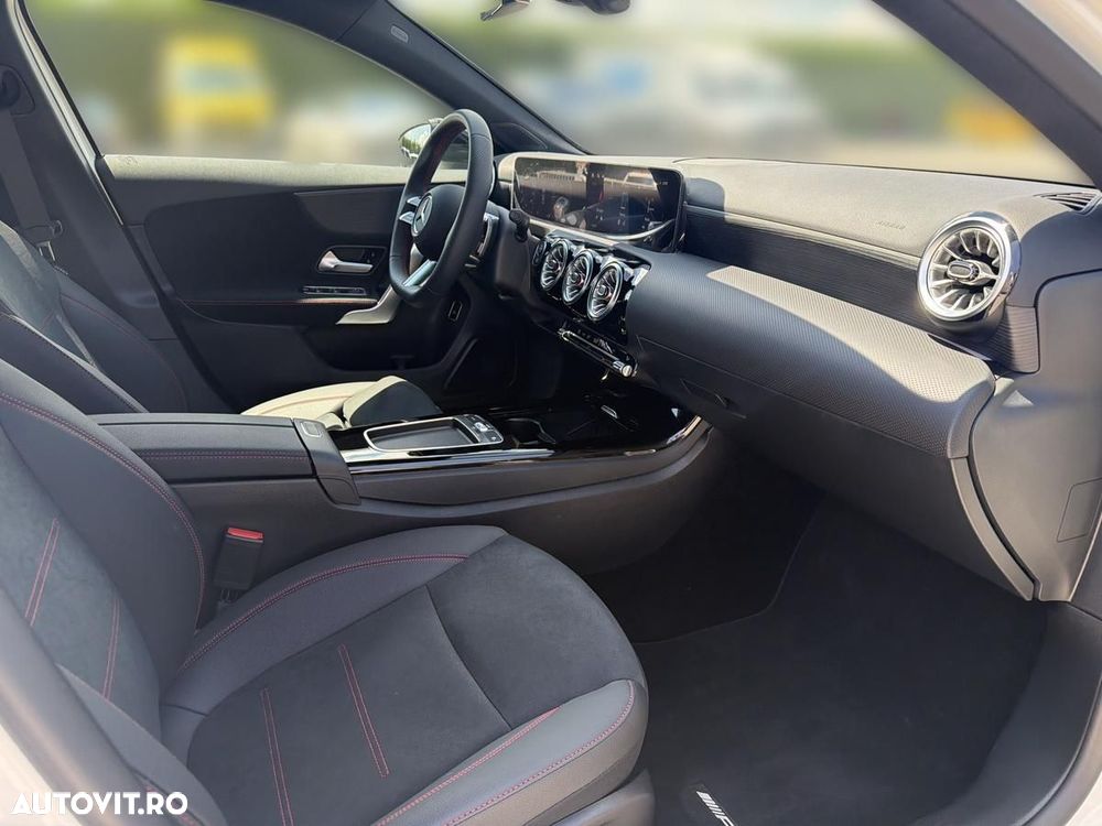 Mercedes-Benz A 200 - 12