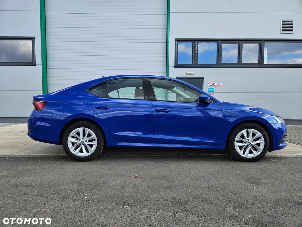 Skoda Octavia 2.0 TDI Ambition DSG - 11
