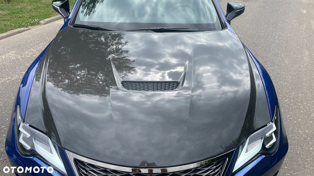 Lexus RC F Carbon - 30