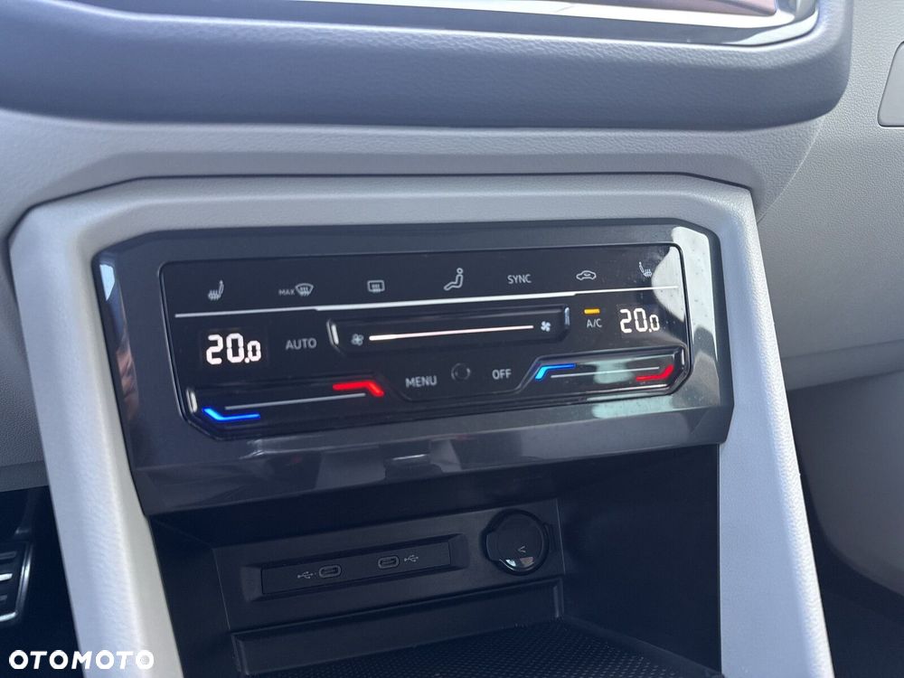 Volkswagen Tiguan - 25