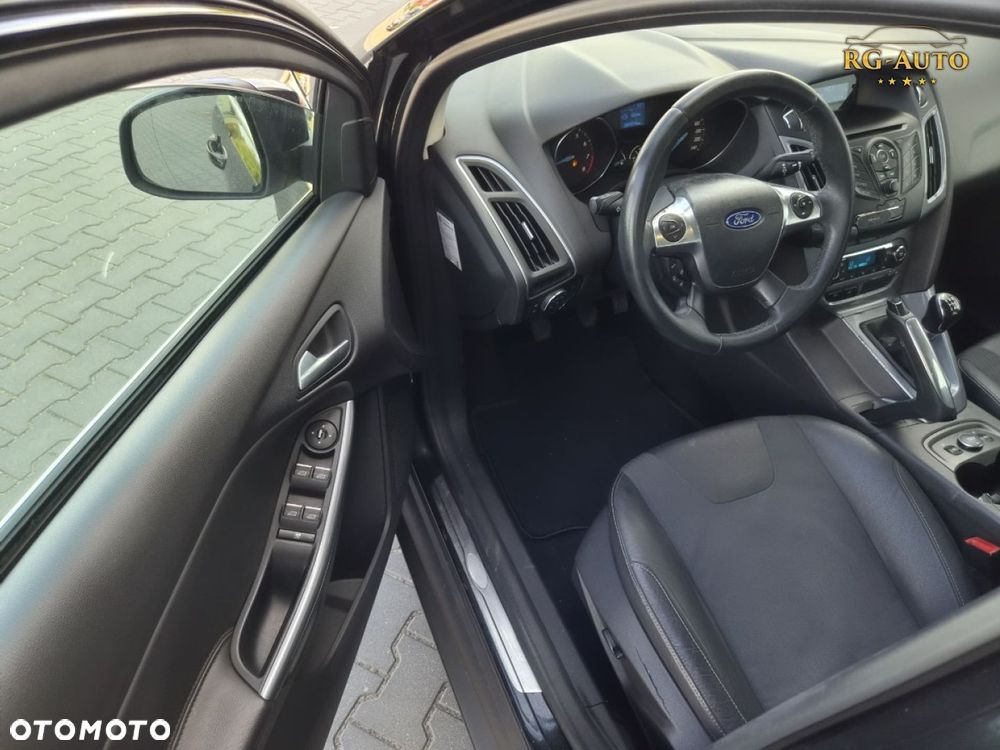 Ford Focus - 19