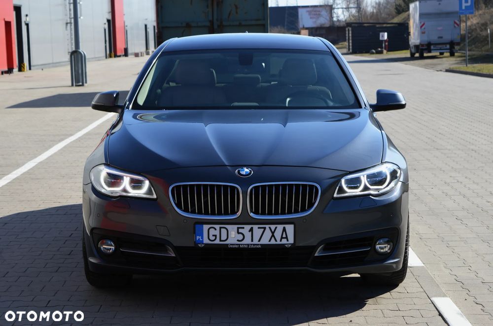 BMW Seria 5 520d xDrive Luxury Line - 34