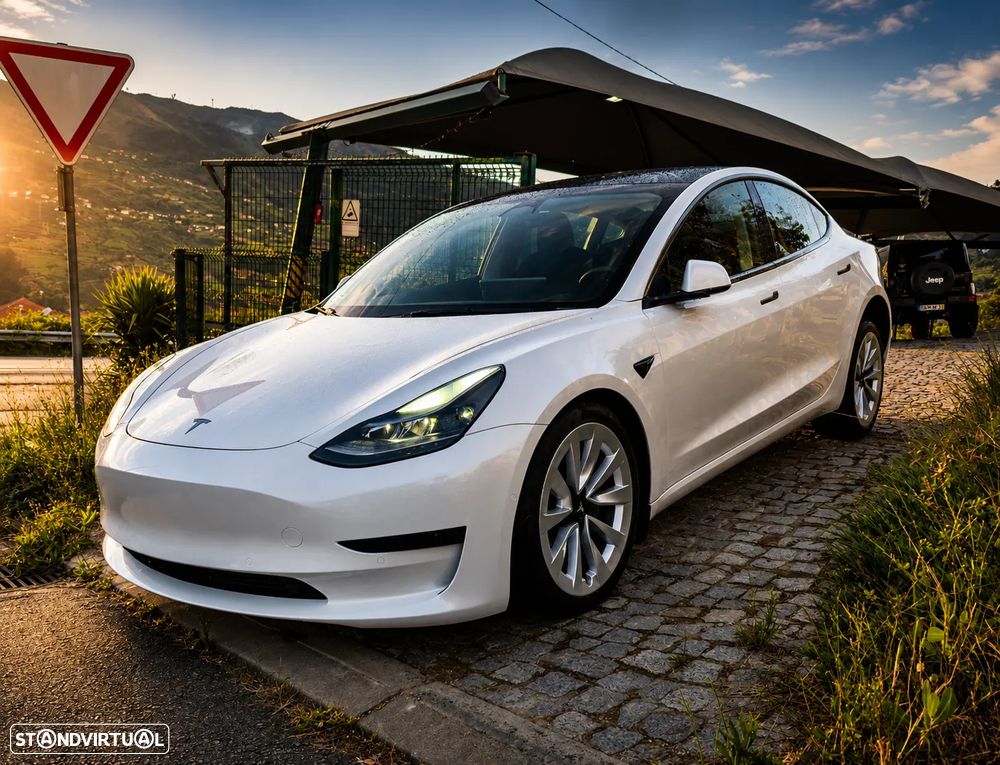 Tesla Model 3 Long Range RWD - 1