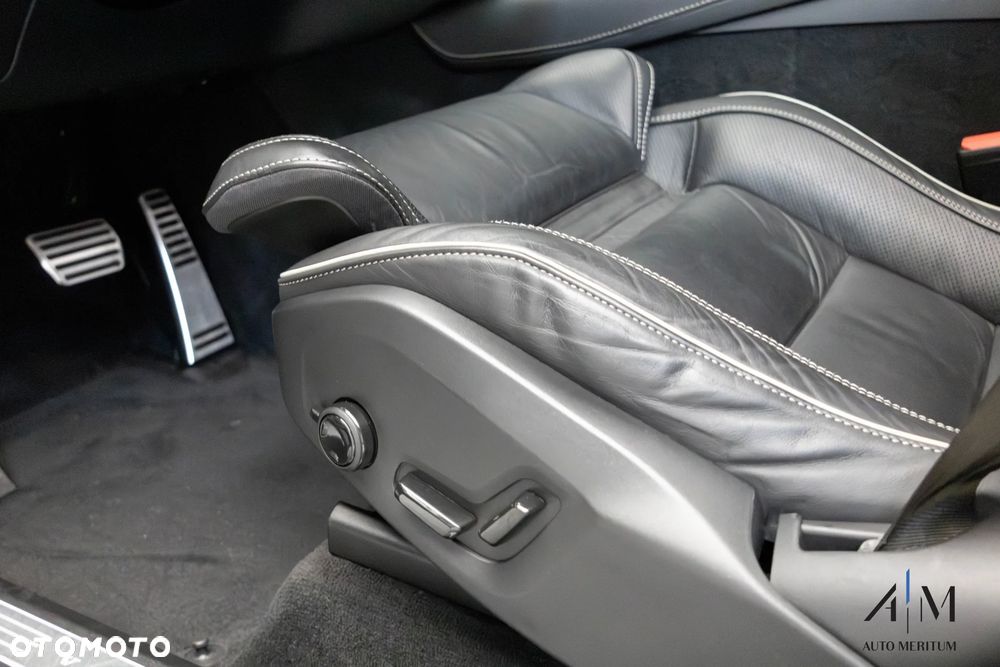 Volvo XC 90 B5 D AWD Ultimate Dark 7os - 20