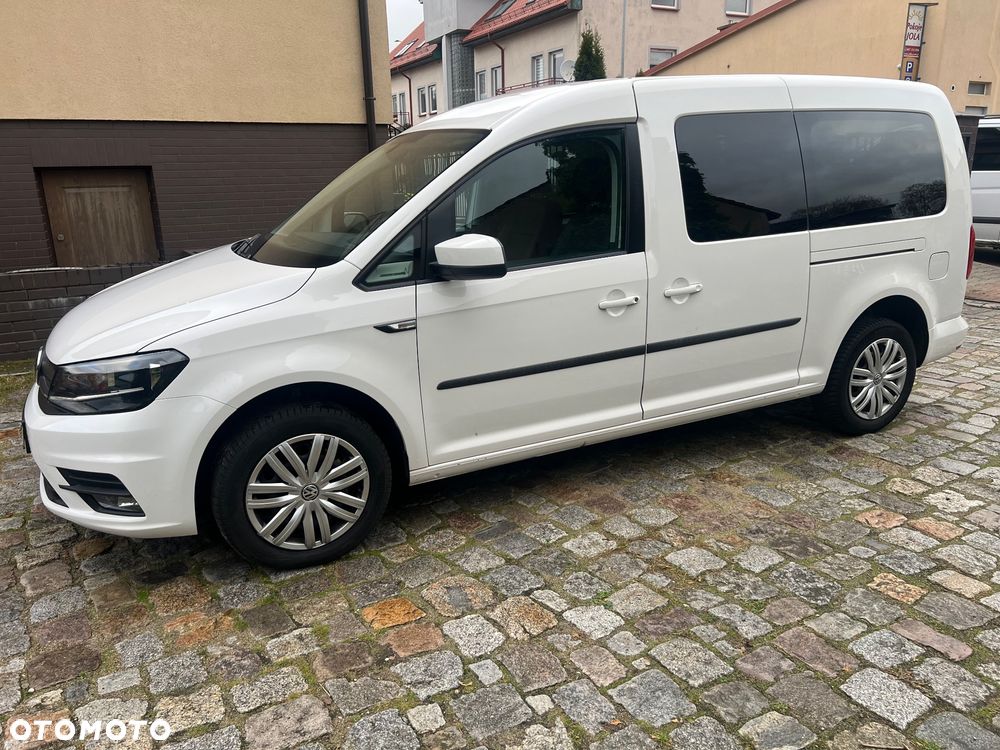 Volkswagen Caddy Maxi 2.0 TDI Comfortline DSG - 2