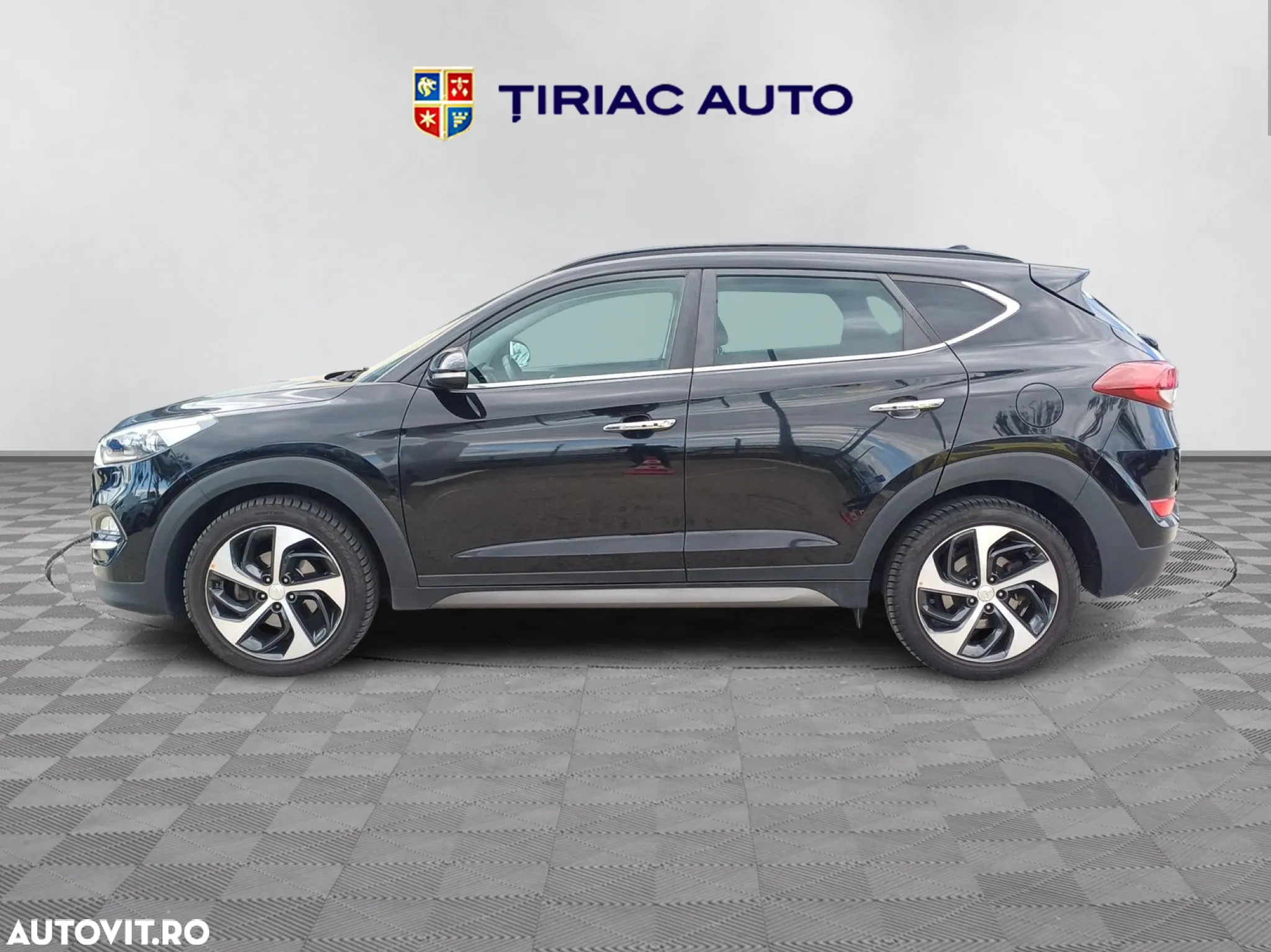 Hyundai Tucson 2.0 CRDI 4WD Automatik Style - 2