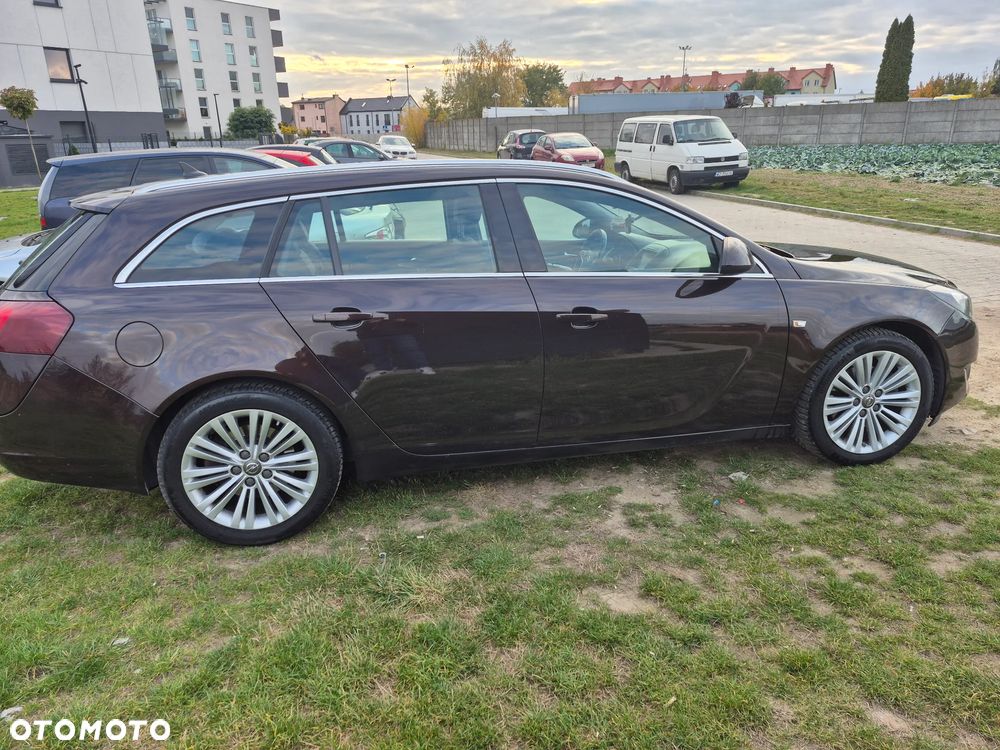 Opel Insignia 2.0 CDTI Cosmo S&S - 9