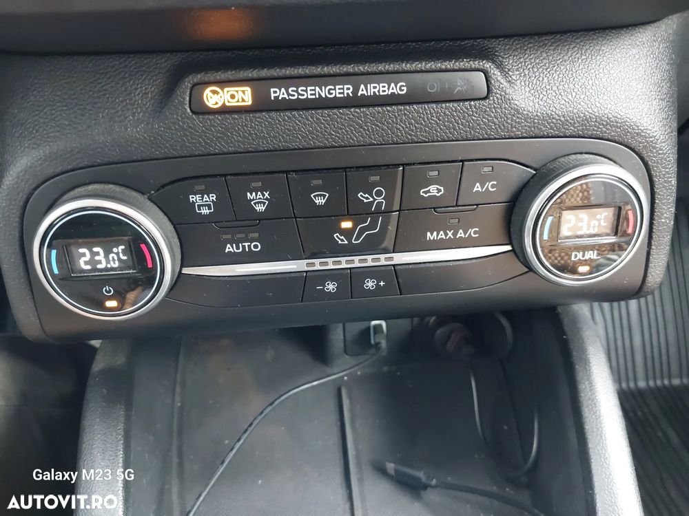 Ford Focus 1.5 EcoBlue Titanium - 4