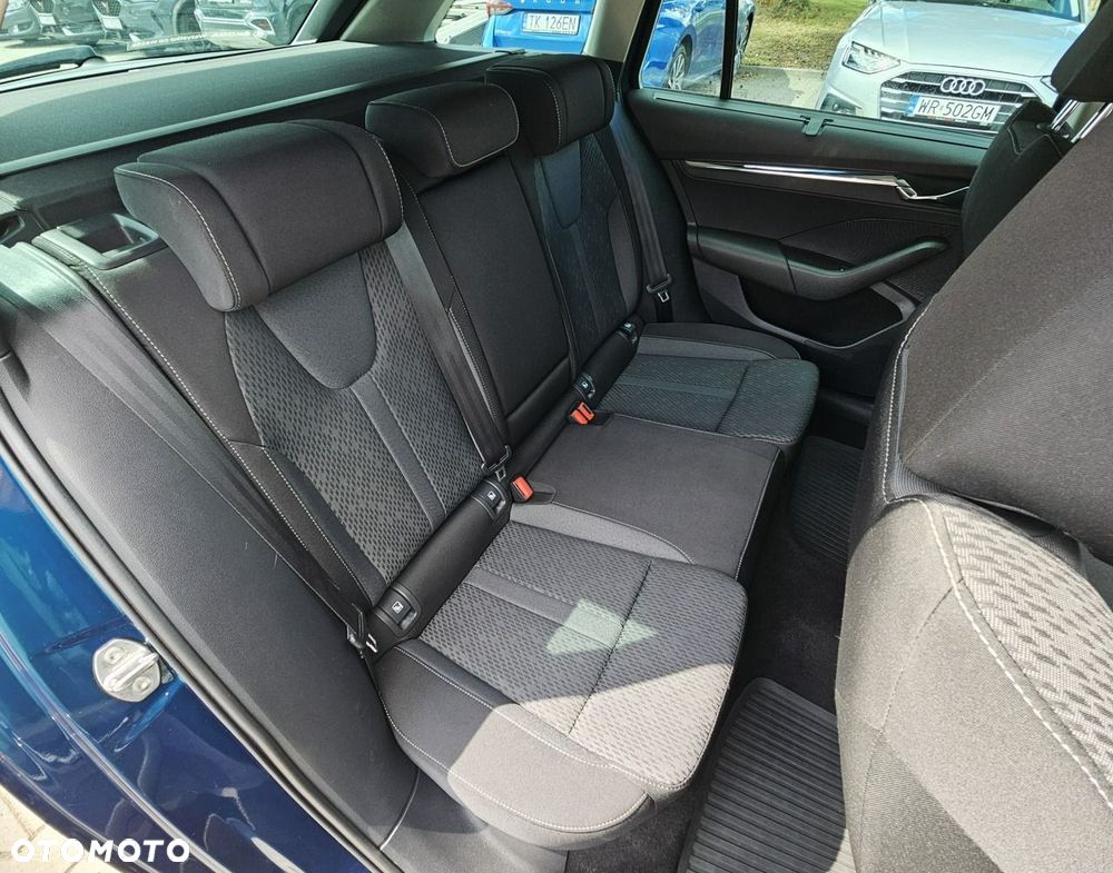 Skoda Octavia - 12
