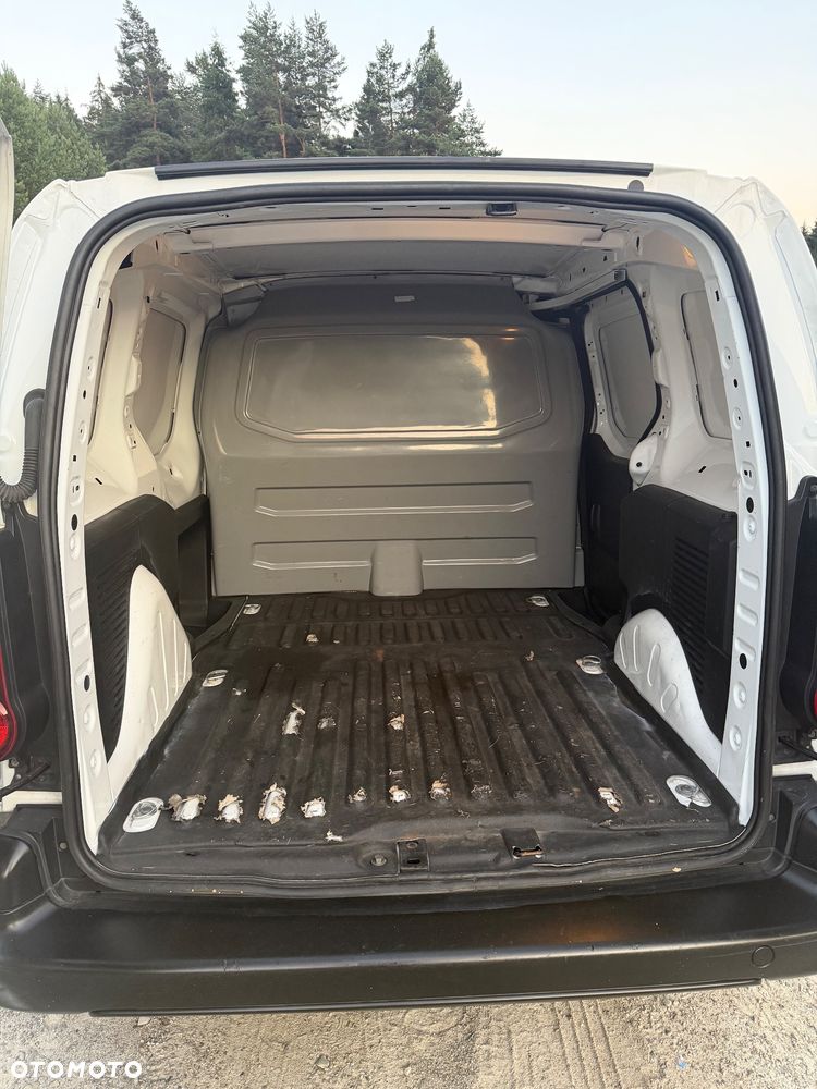 Peugeot Partner - 9