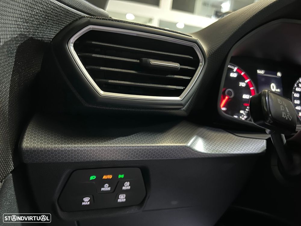 SEAT Leon ST 1.0 TSI Style - 36