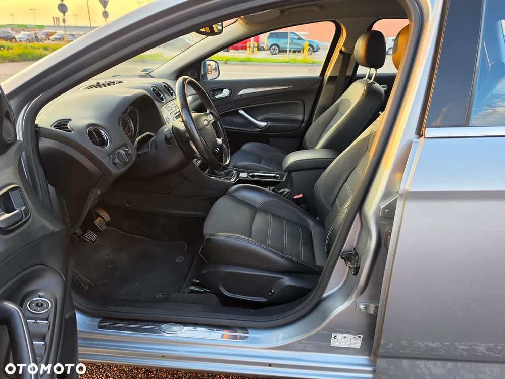 Ford Mondeo 2.2 TDCi Titanium X - 13