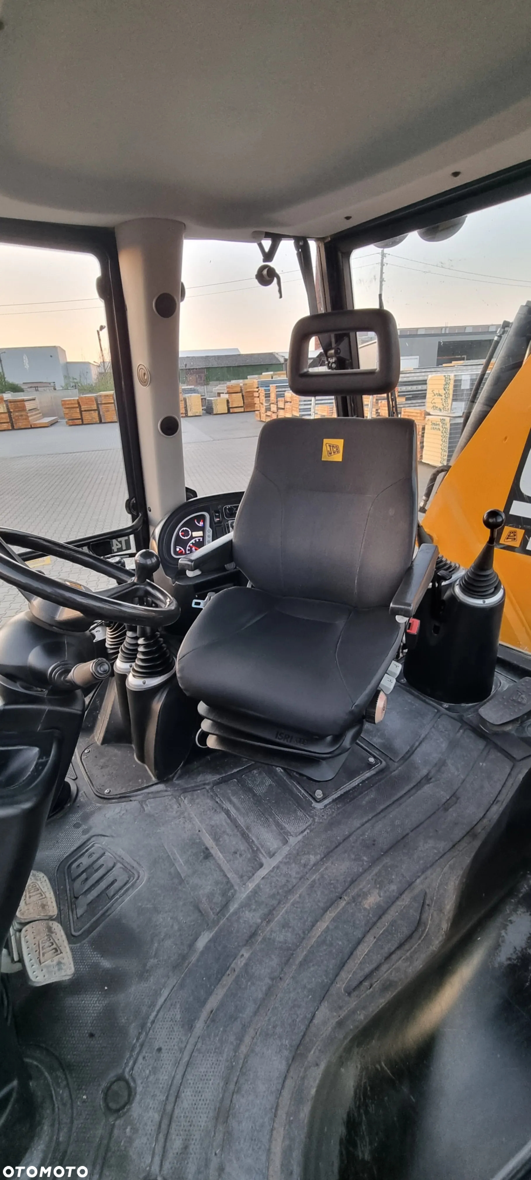 JCB 3CX ECO - 8