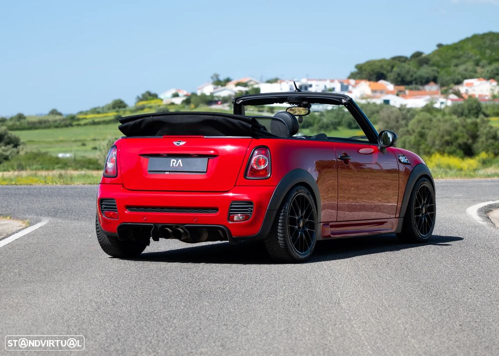 MINI Cabrio John Cooper Works 157g - 9