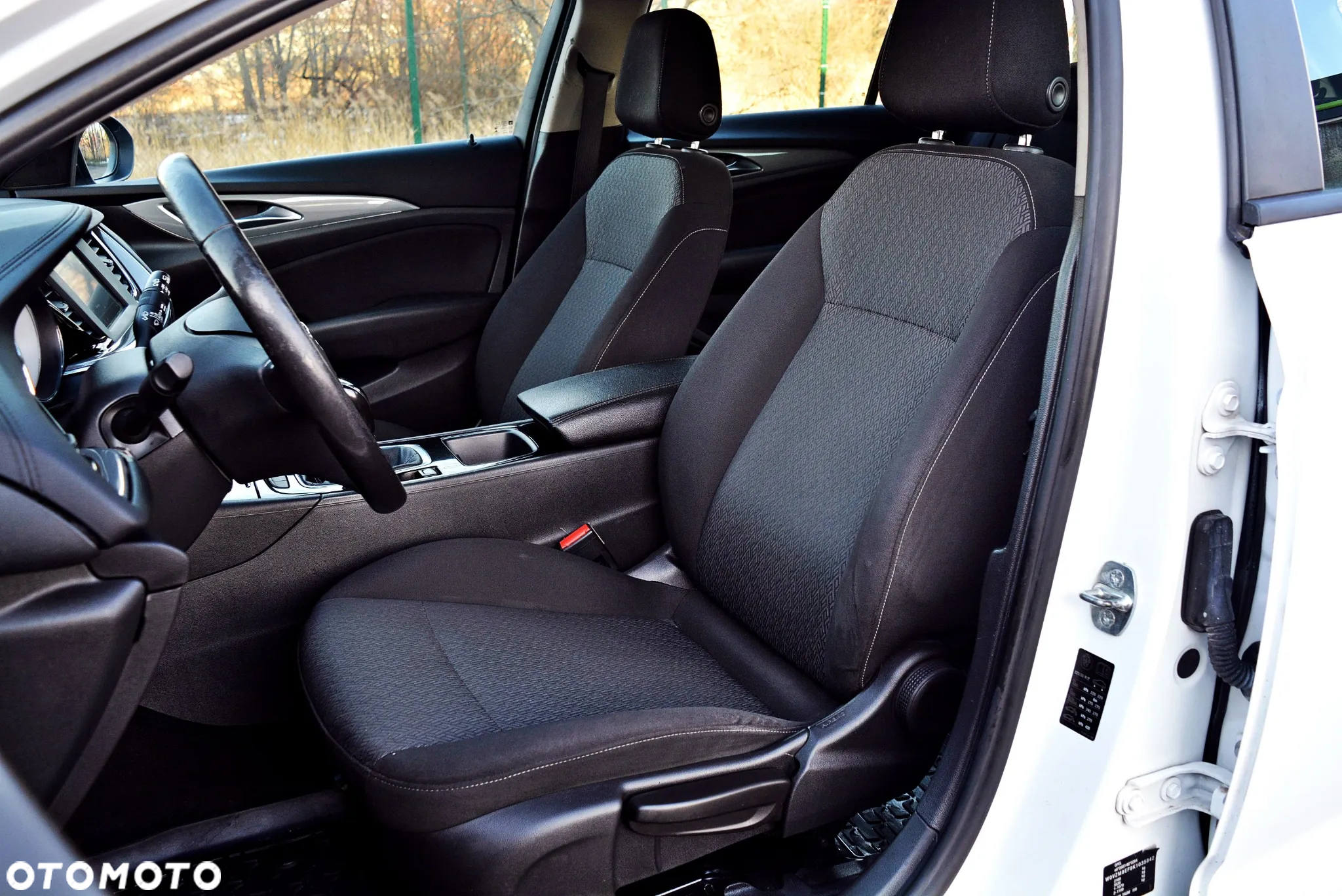 Opel Insignia Sports Tourer 1.6 Diesel Exclusive - 6