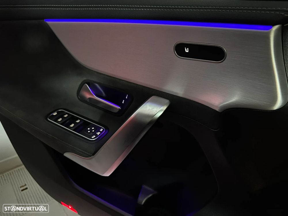 Mercedes-Benz A 35 AMG 4Matic Speedshift DCT 7G Edition 1 - 22