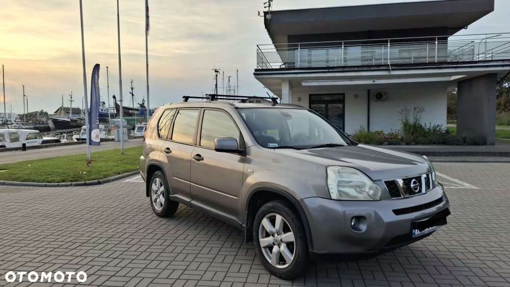 Nissan X-Trail - 2