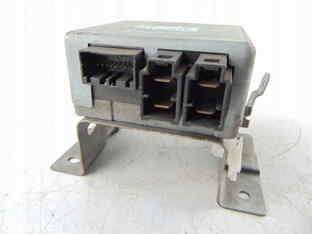 MODUŁ STEROWNIK WSPOMAGANIA SUZUKI SWIFT IV MK6 38720-73K10 - 3