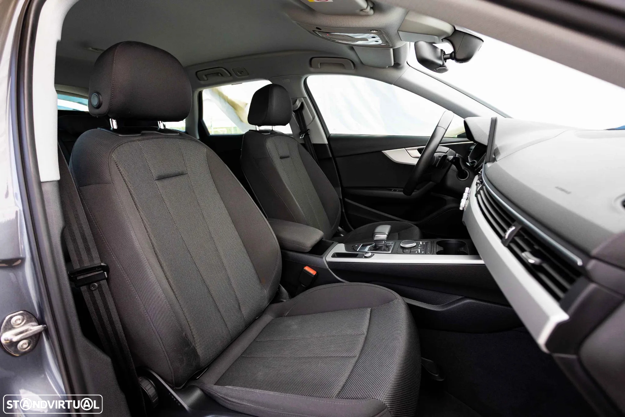 Audi A4 Avant 35 TDI S tronic - 42