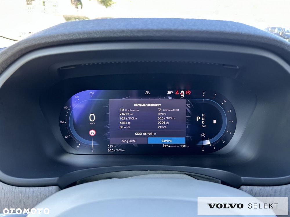 Volvo V90 Cross Country - 12