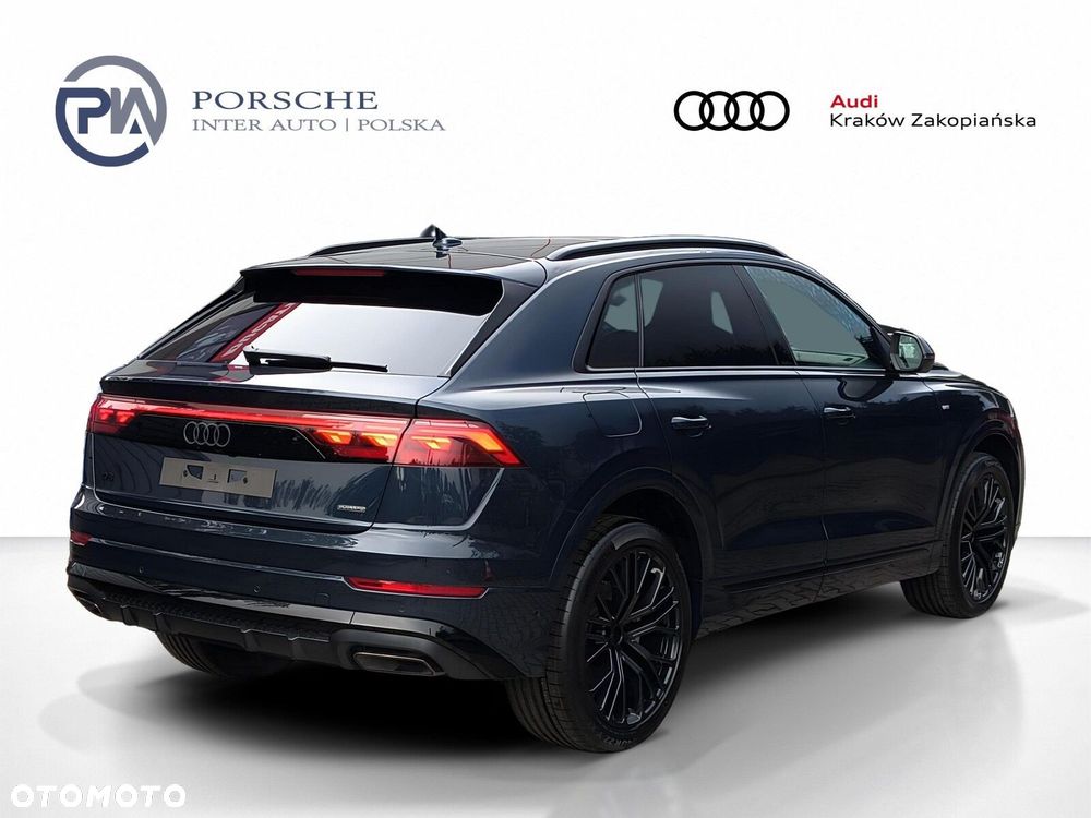 Audi Q8 - 9