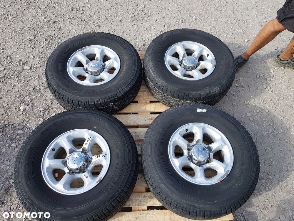 KOŁA ALUFELGI MITSUBISHI PAJERO II 7.0J x 15 6X139.7 ET 10