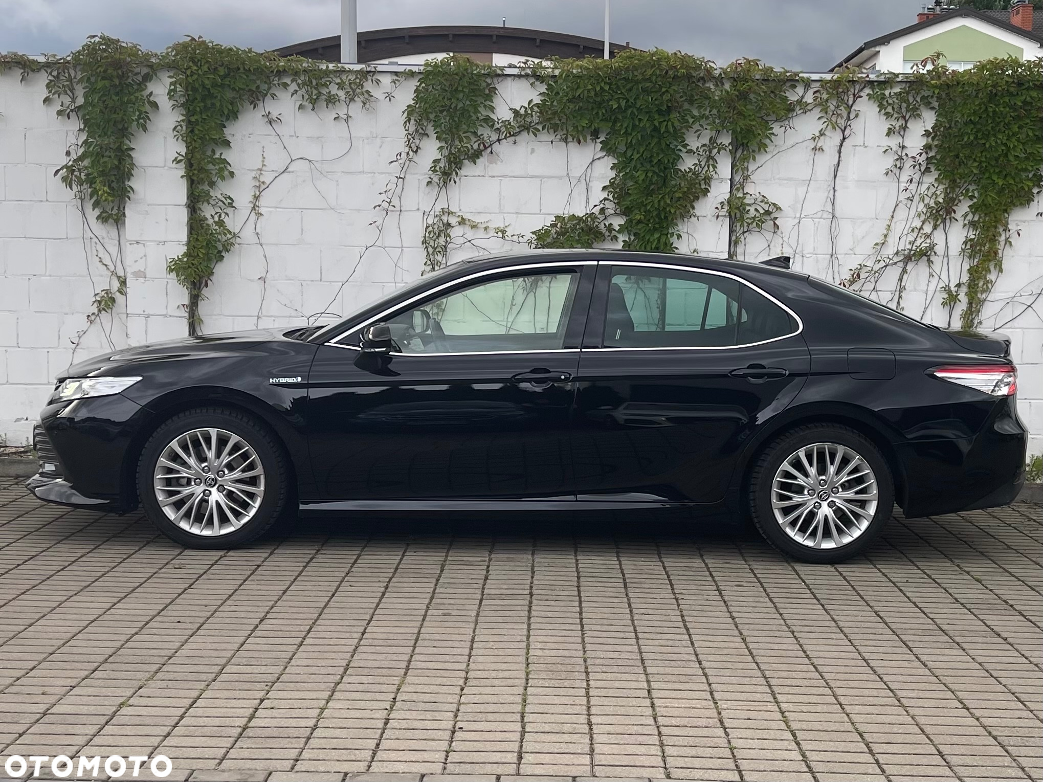 Toyota Camry 2.5 Hybrid Executive CVT - 6