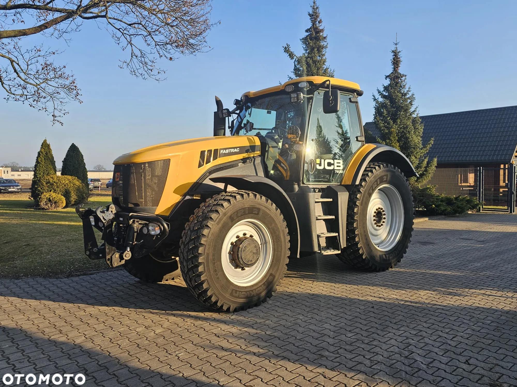JCB Fastrac 7230 - 2
