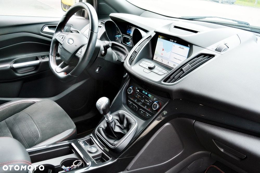 Ford Kuga 1.5 EcoBoost FWD ST-Line ASS MMT6 - 13