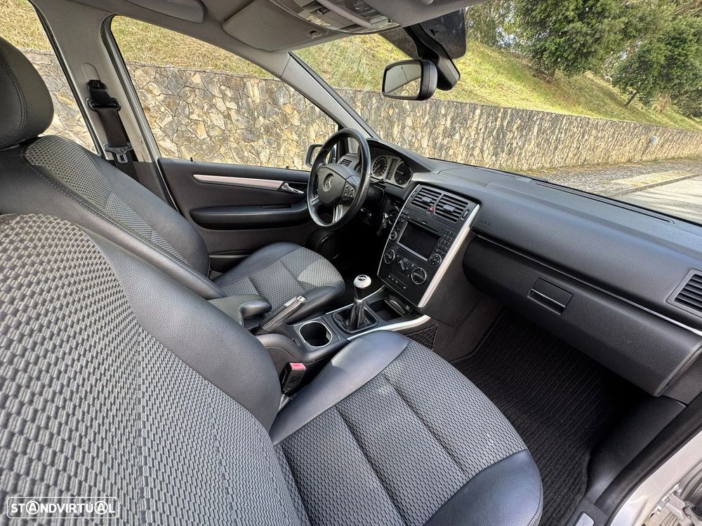 Mercedes-Benz B 180 CDI - 6
