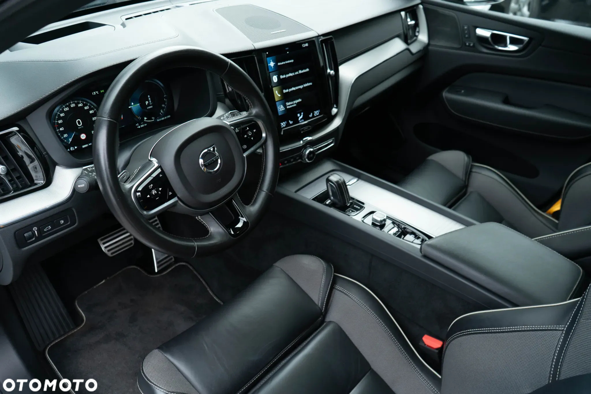 Volvo XC 60 T8 AWD Plug-In Hybrid Polestar Engineered - 12