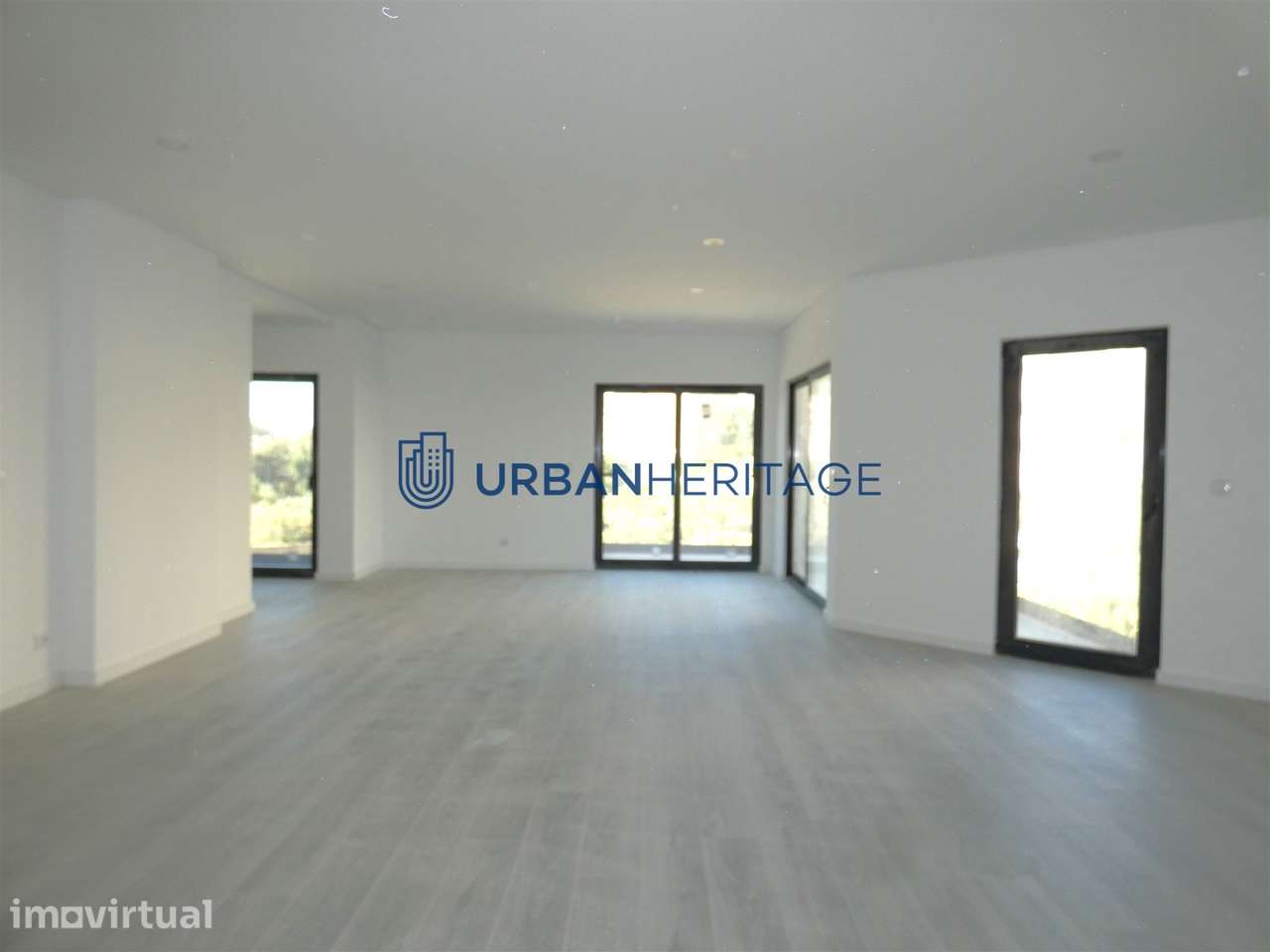 Apartamento T3 Venda em Rio de Mouro,Sintra - Grande imagem: 5/32