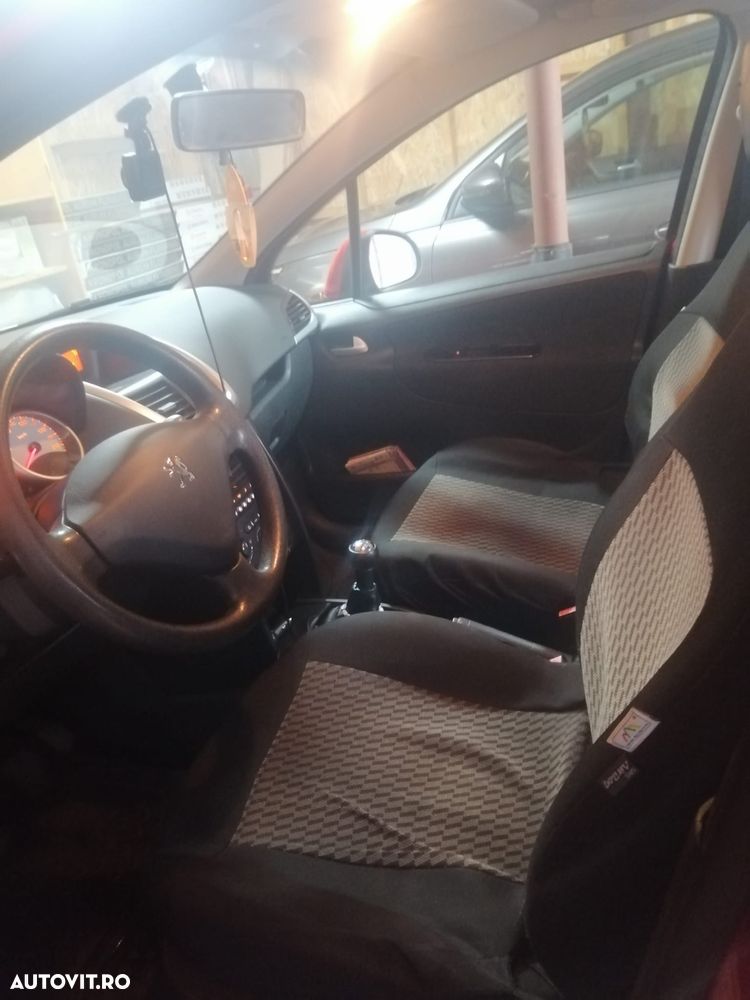 Peugeot 207 - 5