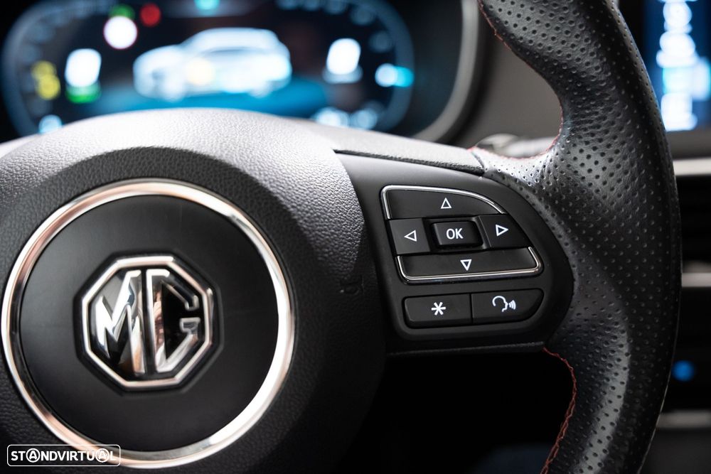 MG EHS 1.5 T-GDI Plug-in Hybrid Luxury - 16