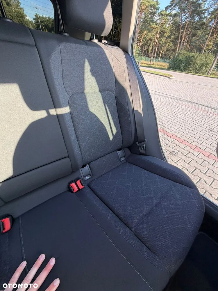 Volkswagen Golf - 18